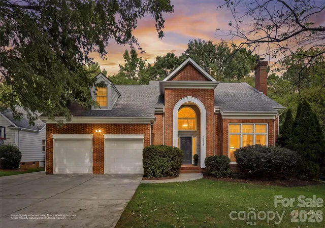 Single family home for sale at 2815 Winghaven Ln, Charlotte, NC 28210 | MLS# 4432199