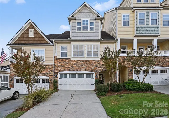 Photo 3 of Townhouse for sale at 114 Inlet Point Dr, Fort Mill, SC 29708 | MLS# 4432207 | Listing updated on 2026-10-09