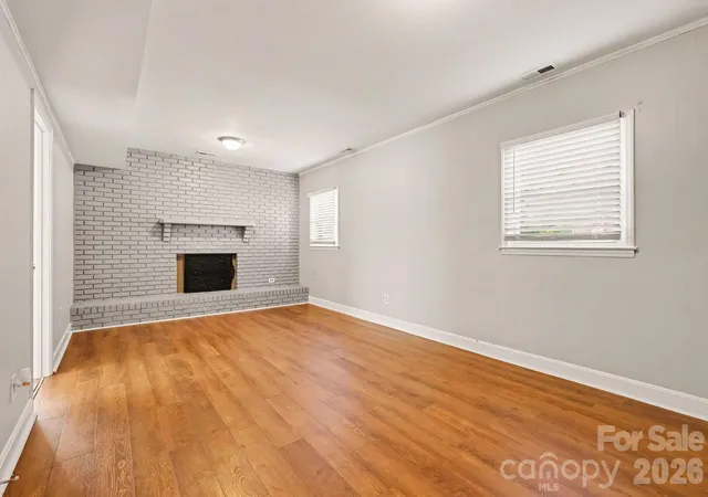Photo 2 of Single family home for sale at 3108 Rosehill Dr, Charlotte, NC 28212 | MLS# 4432213 | Listing updated on 2026-10-21