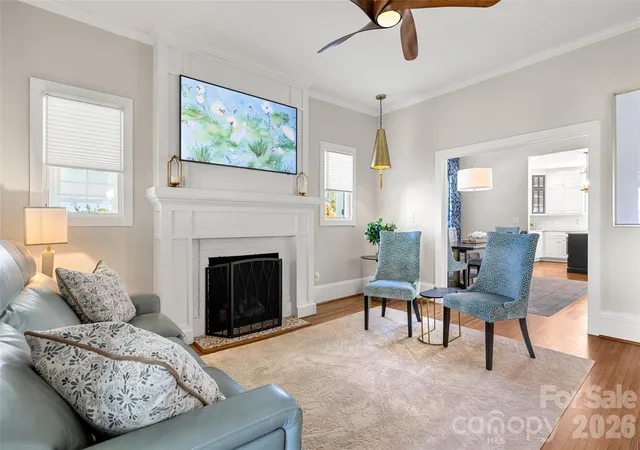 Photo 2 of Single family home for sale at 133 W Glendale Ave, Mount Holly, NC 28120 | MLS# 4432275 | Listing updated on 2026-10-28
