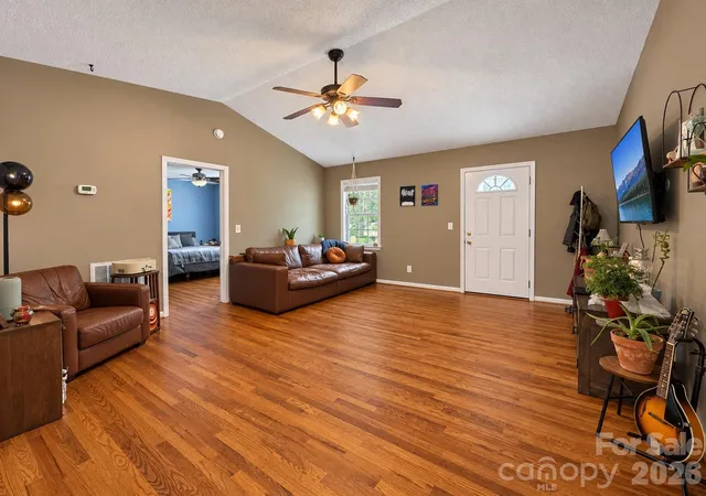 Photo 3 of Single family home for sale at 1128 Beagle Run, Salisbury, NC 28146 | MLS# 4432293 | Listing updated on 2026-10-14