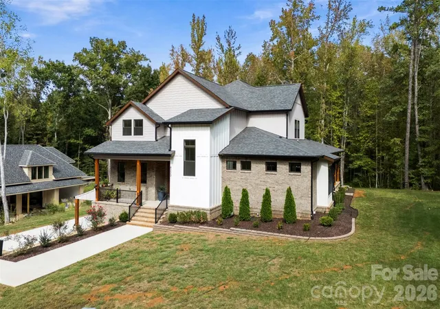 Photo 3 of Single family home for sale at 8223 Max Meadows Dr, Charlotte, NC 28227 | MLS# 4432295 | Listing updated on 2026-10-07