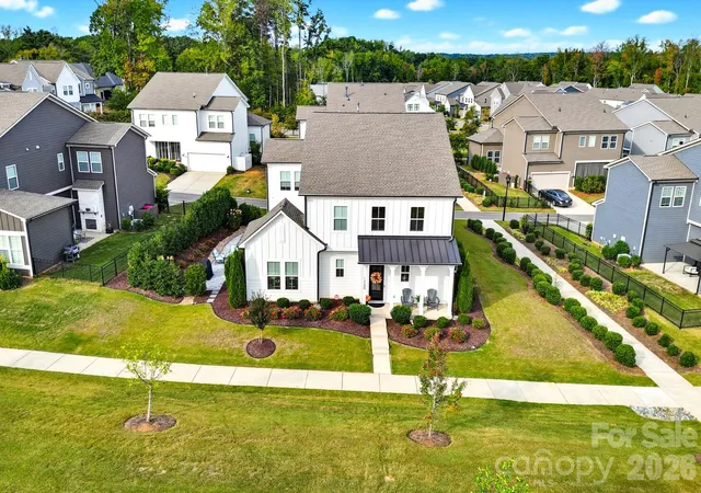 Photo 2 of Single family home for sale at 12206 Anne Blount Aly, Huntersville, NC 28078 | MLS# 4432296 | Listing updated on 2026-10-16
