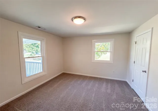 Photo 3 of Single family home for sale at 232 River St, Mount Holly, NC 28120 | MLS# 4432297 | Listing updated on 2026-10-08
