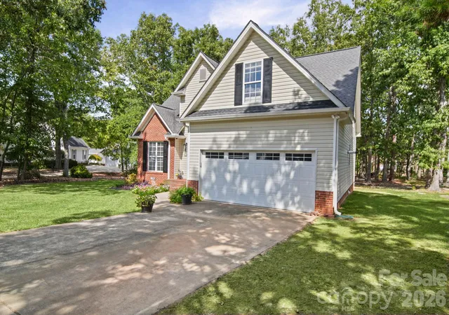 Photo 3 of Single family home for sale at 3070 Beech Ct #77, Indian Trail, NC 28079 | MLS# 4432299 | Listing updated on 2026-10-09