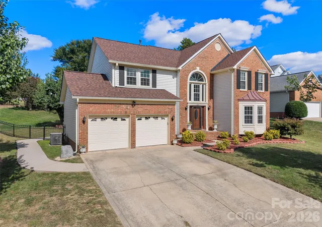 Photo 1 of Single family home for sale at 421 Halliwell St, Charlotte, NC 28262 | MLS# 4432300 | Listing updated on 2026-10-08