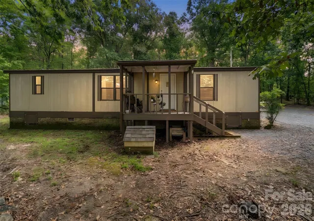 Single family home for sale at 15810 Silver Rd, Oakboro, NC 28129 | MLS# 4432319