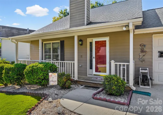 Photo 1 of Single family home for sale at 152 Sea Is Blvd #30, Fort Mill, SC 29708 | MLS# 4432321 | Listing updated on 2026-10-26