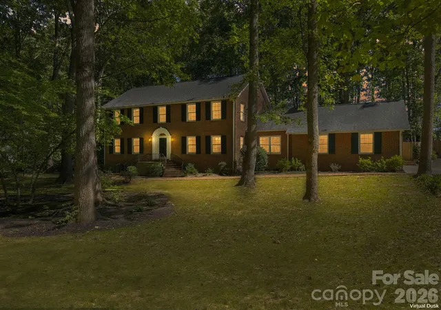 Photo 3 of Single family home for sale at 321 Camelot Dr, Salisbury, NC 28144 | MLS# 4432322 | Listing updated on 2026-10-09