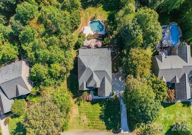 Photo 3 of Mansion for sale at 287 Walking Horse Trl, Davidson, NC 28036 | MLS# 4432331 | Listing updated on 2026-10-17