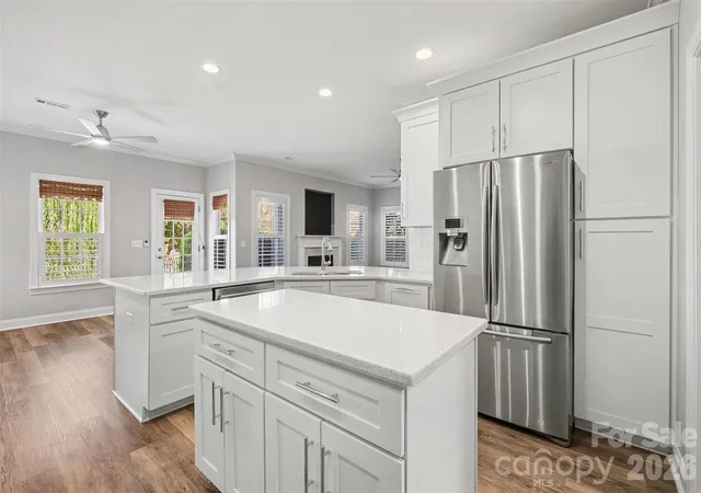 Photo 4 of Single family home for sale at 1006 Triple Crown Dr, Indian Trail, NC 28079 | MLS# 4432349 | Listing updated on 2026-10-09
