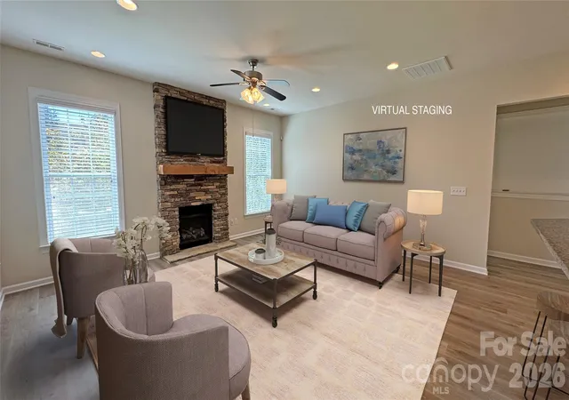 Photo 4 of Single family home for sale at 13926 Tilesford Ln, Huntersville, NC 28078 | MLS# 4432353 | Listing updated on 2026-10-07