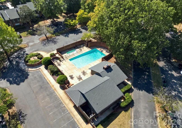 Photo 1 of Condo for sale at 5805 Sharon Rd #E, Charlotte, NC 28210 | MLS# 4432363 | Listing updated on 2026-10-09