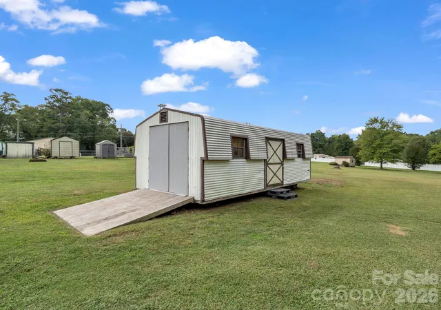 Photo 24 of Single family home for sale at 112 Roseborough Rd, Grover, NC 28073 | MLS# 4432378 | Listing updated on 2026-10-08