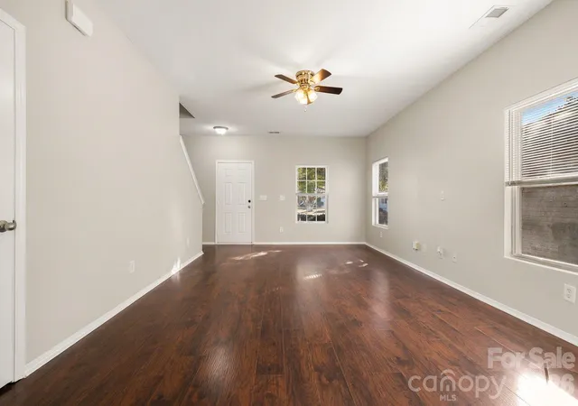 Photo 2 of Single family home for sale at 3642 Charterhall Ln, Charlotte, NC 28215 | MLS# 4432381 | Listing updated on 2026-10-14