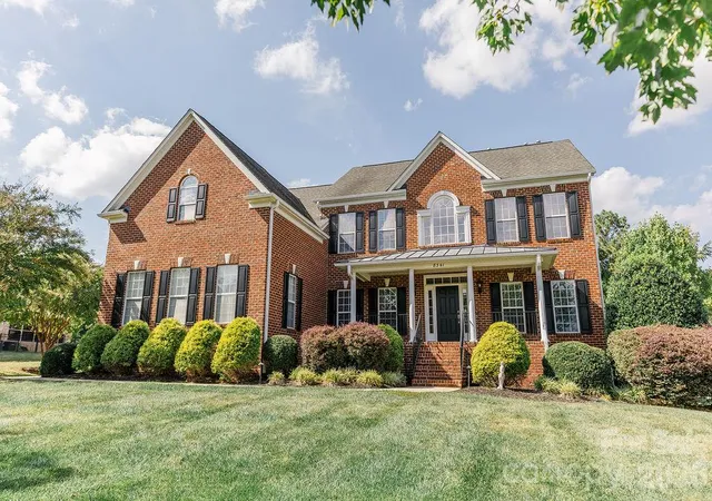 Photo 1 of Single family home for sale at 8341 Carly Ln, Mint Hill, NC 28227 | MLS# 4432391 | Listing updated on 2026-10-23