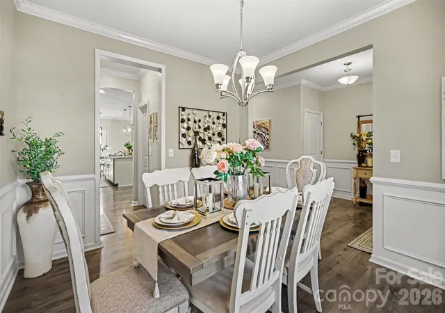 Photo 4 of Single family home for sale at 122 Divot Ln, Statesville, NC 28677 | MLS# 4432412 | Listing updated on 2026-10-19