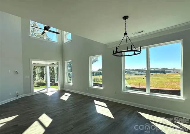 Photo 4 of Townhouse for sale at 109 Pull Ln, Troutman, NC 28166 | MLS# 4432420 | Listing updated on 2026-10-07