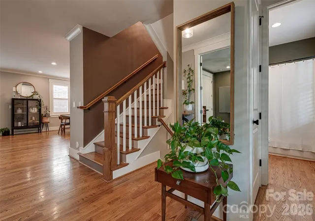 Photo 3 of Single family home for sale at 1927 Hamorton Pl, Charlotte, NC 28205 | MLS# 4432432 | Listing updated on 2026-10-08