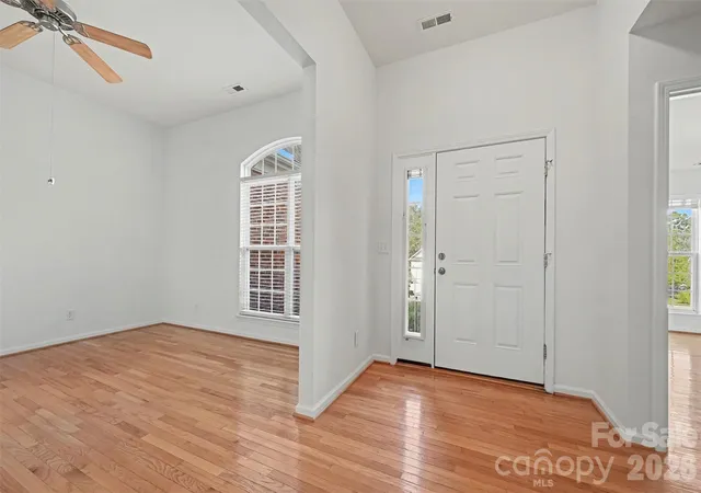 Photo 4 of Single family home for sale at 3007 Mercer St, Fort Mill, SC 29707 | MLS# 4432444 | Listing updated on 2026-10-20