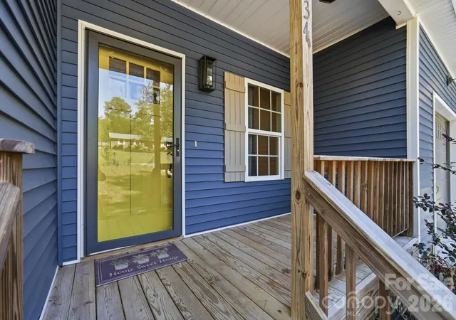 Photo 4 of Single family home for sale at 1534 Hathaway Dr, Rock Hill, SC 29730 | MLS# 4432448 | Listing updated on 2026-10-24
