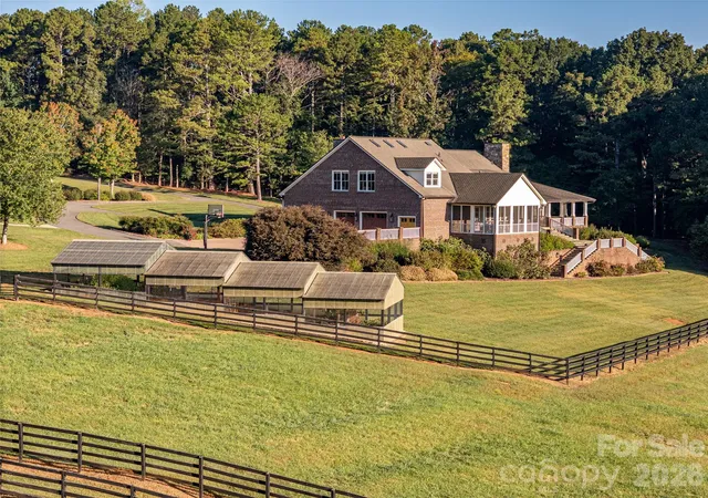 Photo 1 of Mansion for sale at 520 Lewis Farm Rd, Bessemer City, NC 28016 | MLS# 4432457 | Listing updated on 2026-10-13
