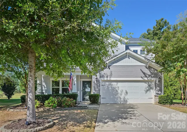 Photo 1 of Single family home for sale at 3000 Cedric Ct, Fort Mill, SC 29715 | MLS# 4432464 | Listing updated on 2026-10-08