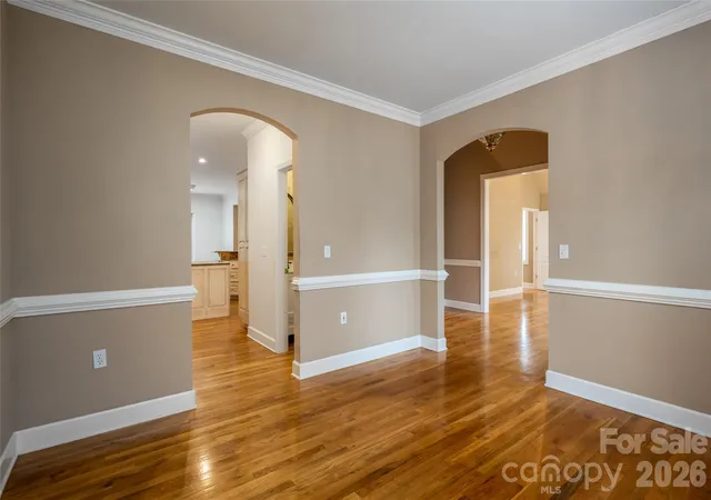 Photo 3 of Single family home for sale at 4943 Elmhurst Dr NE, Hickory, NC 28601 | MLS# 4432465 | Listing updated on 2026-10-27