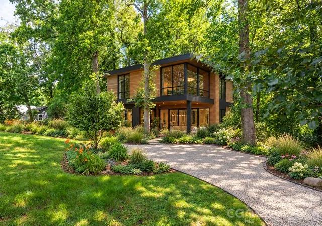Photo 3 of Single family home for sale at 30, 32 34 Harnett St, Asheville, NC 28806 | MLS# 4432476 | Listing updated on 2026-10-08