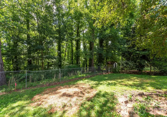 Photo 4 of Single family home for sale at 30, 32 34 Harnett St, Asheville, NC 28806 | MLS# 4432476 | Listing updated on 2026-10-08