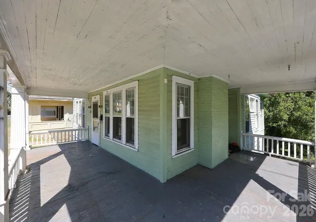 Photo 2 of Single family home for sale at 622 W Council St, Salisbury, NC 28144 | MLS# 4432485 | Listing updated on 2026-10-08
