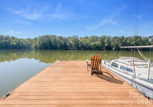 Photo 1 of Single family home for sale at 25502 Seagull Dr, Lancaster, SC 29720 | MLS# 4432495 | Listing updated on 2026-10-16
