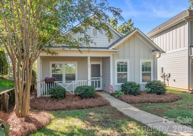 Photo 3 of Single family home for sale at 25502 Seagull Dr, Lancaster, SC 29720 | MLS# 4432495 | Listing updated on 2026-10-16