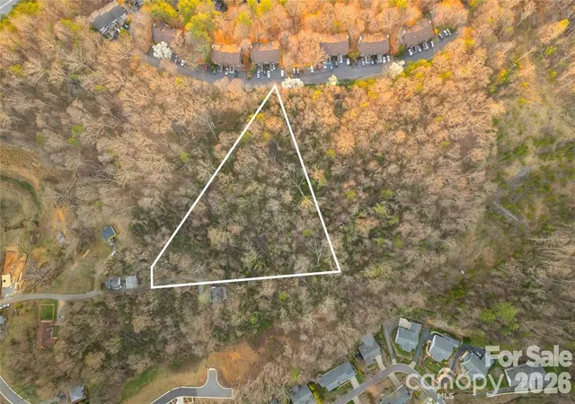 Photo 1 of Single family home for sale at 9999 Weaver Hl Rd, Asheville, NC 28805 | MLS# 4432501 | Listing updated on 2026-10-08
