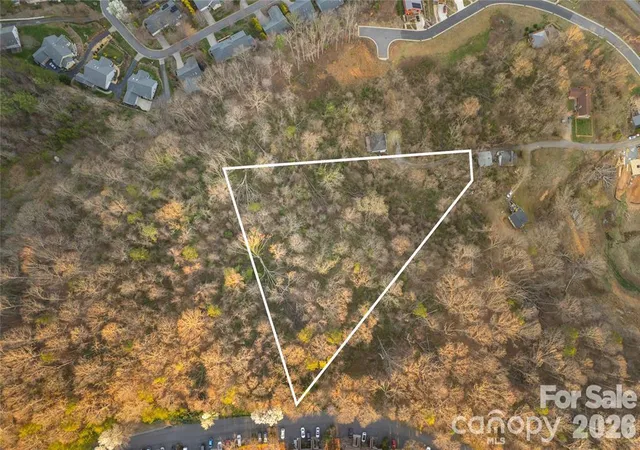 Photo 2 of Single family home for sale at 9999 Weaver Hl Rd, Asheville, NC 28805 | MLS# 4432501 | Listing updated on 2026-10-08