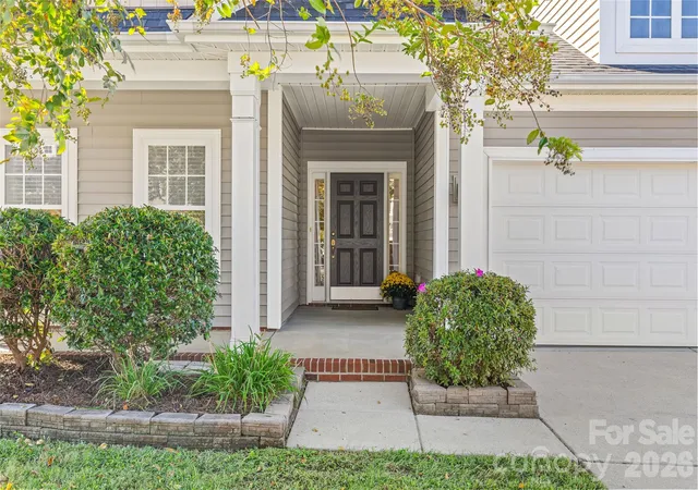 Photo 3 of Single family home for sale at 5003 Symphony Ln, Indian Trail, NC 28079 | MLS# 4432505 | Listing updated on 2026-10-10