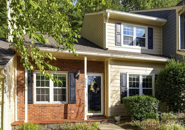 Photo 2 of Townhouse for sale at 9206 Arbourgate Meadows Ln, Charlotte, NC 28277 | MLS# 4432506 | Listing updated on 2026-10-09