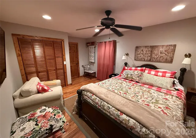 Photo 3 of Single family home for sale at 349 Barefoot Cvs, Burnsville, NC 28714 | MLS# 4432513 | Listing updated on 2026-10-15