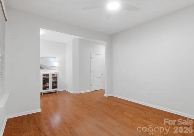 Photo 4 of Single family home for sale at 13141 Heath Grv Dr, Huntersville, NC 28078 | MLS# 4432517 | Listing updated on 2026-10-09