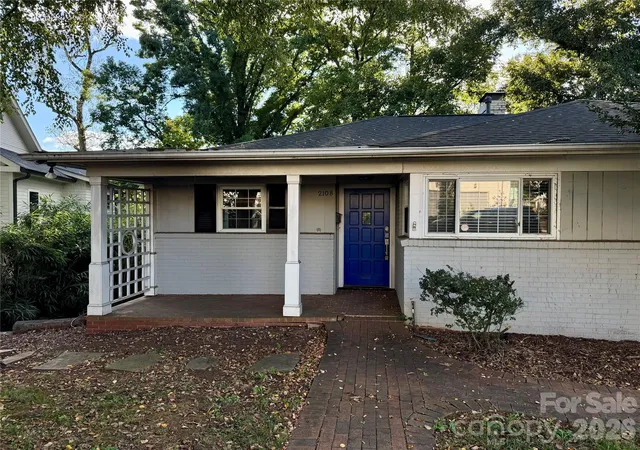 Photo 2 of Single family home for sale at 2108 Hassell Pl, Charlotte, NC 28209 | MLS# 4432529 | Listing updated on 2026-10-08