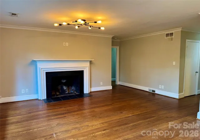 Photo 3 of Single family home for sale at 2108 Hassell Pl, Charlotte, NC 28209 | MLS# 4432529 | Listing updated on 2026-10-08