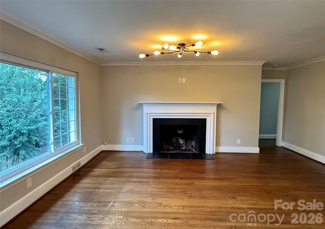 Photo 4 of Single family home for sale at 2108 Hassell Pl, Charlotte, NC 28209 | MLS# 4432529 | Listing updated on 2026-10-08