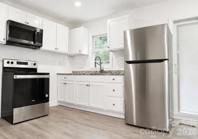 Photo 3 of Single family home for sale at 2108 Brantley Rd, Kannapolis, NC 28083 | MLS# 4432530 | Listing updated on 2026-10-22