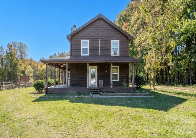 Photo 4 of Single family home for sale at 2955 Sherrills Frd Rd, Salisbury, NC 28147 | MLS# 4432531 | Listing updated on 2026-10-28