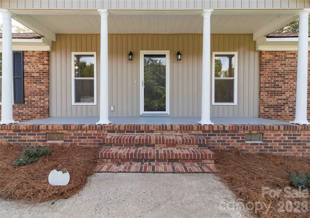 Photo 3 of Single family home for sale at 111 Education Ln, York, SC 29745 | MLS# 4432535 | Listing updated on 2026-10-10
