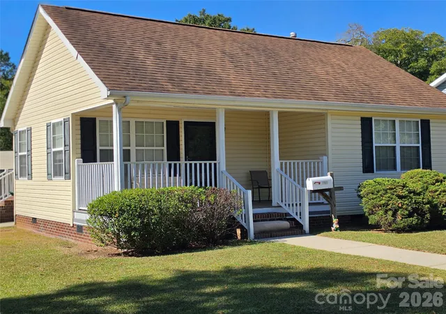 Single family home for sale at 218 Center St, Chester, SC 29706 | MLS# 4432536