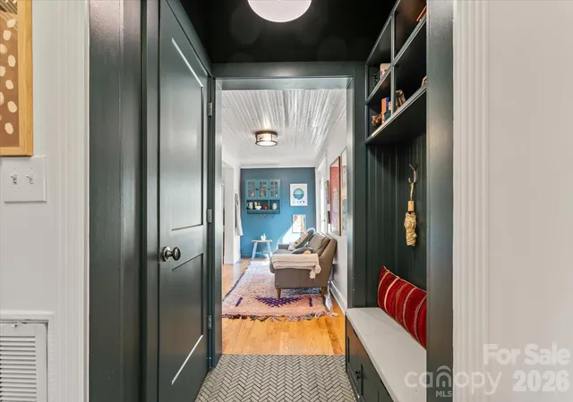 Photo 4 of Single family home for sale at 114 Holbrook St, Huntersville, NC 28078 | MLS# 4432539 | Listing updated on 2026-10-09