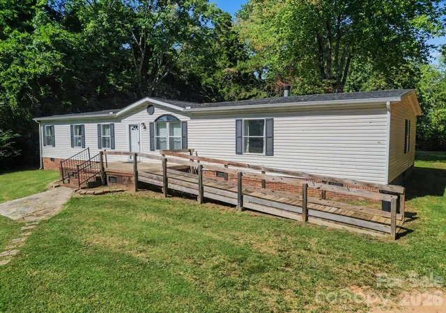 Photo 1 of Single family home for sale at 4833 Maralane Trl #8, Denver, NC 28037 | MLS# 4432544 | Listing updated on 2026-10-09