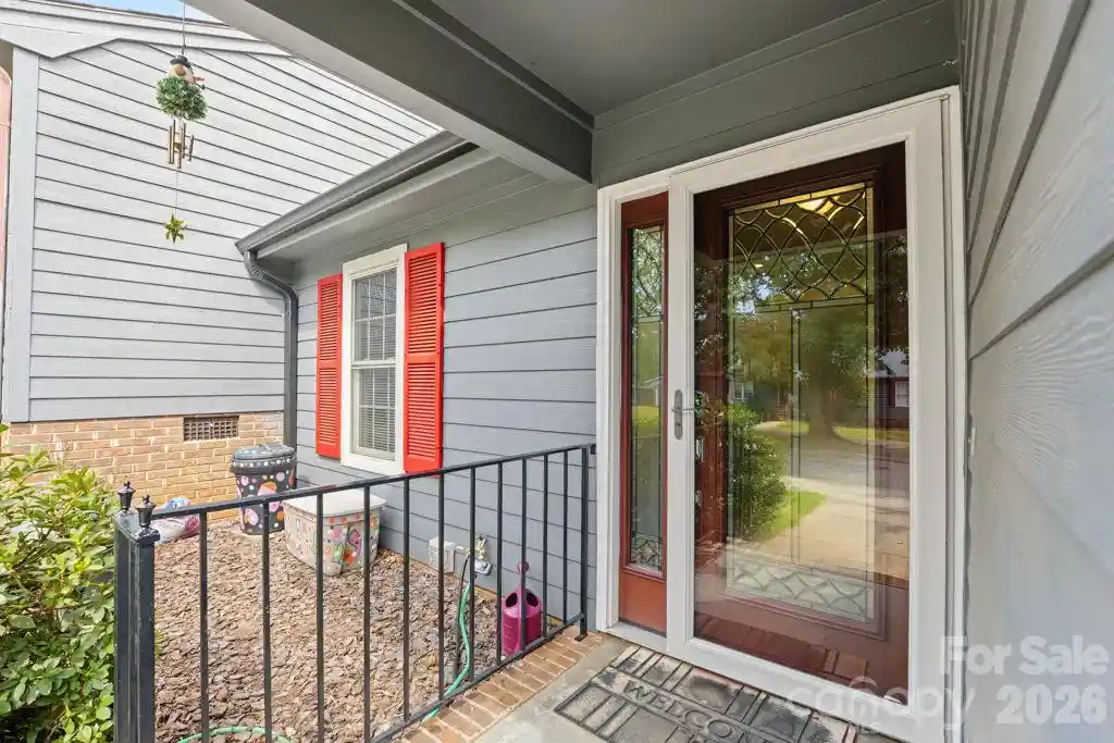 Listing Photo 2 - Condo for sale in 420 English Ivy Ct located at 420 English Ivy Ct, Fort Mill, SC 29715 - Unit 420 English Ivy Ct