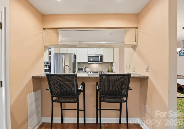 Listing Photo 5 - Condo for sale in building located at 420 English Ivy Ct, Fort Mill, SC 29715